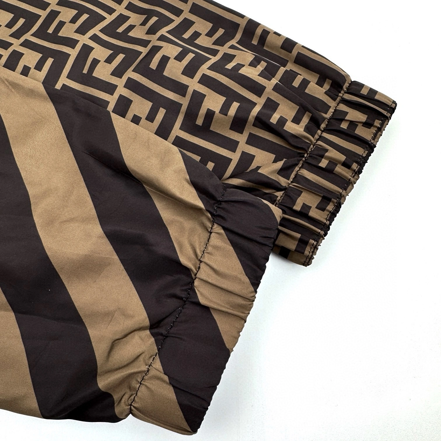wg.luxury- F594i reversible item:E-F000I2398H